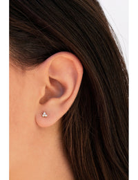 Pendientes stud pequeños con 3 circonitas