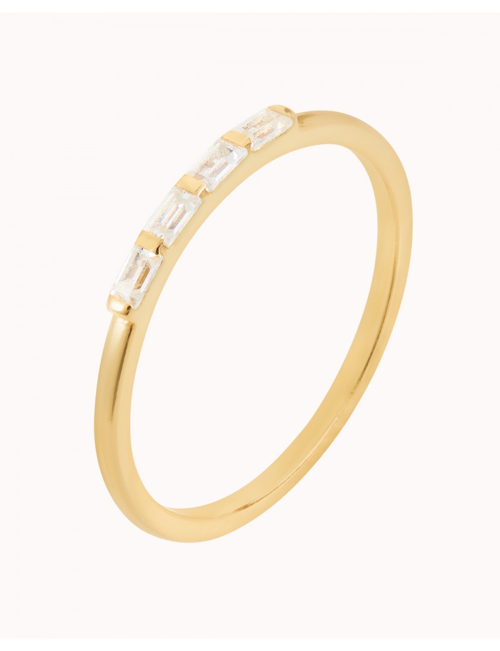 Bague fine avec zircons taille baguette sertis dans une barre