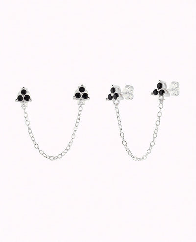 Doppelte blütenförmige Zirkonia-Piercing-Ohrstecker mit hängender Kette – erhältlich in Schwarz und Weiß
