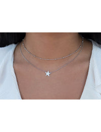 Kettenhalsband mit Kugelanhängern