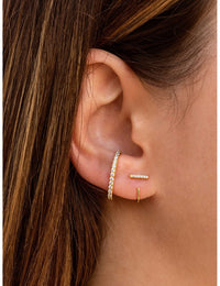 Pendientes de aro abierto en forma de barra con circonitas negras o blancas