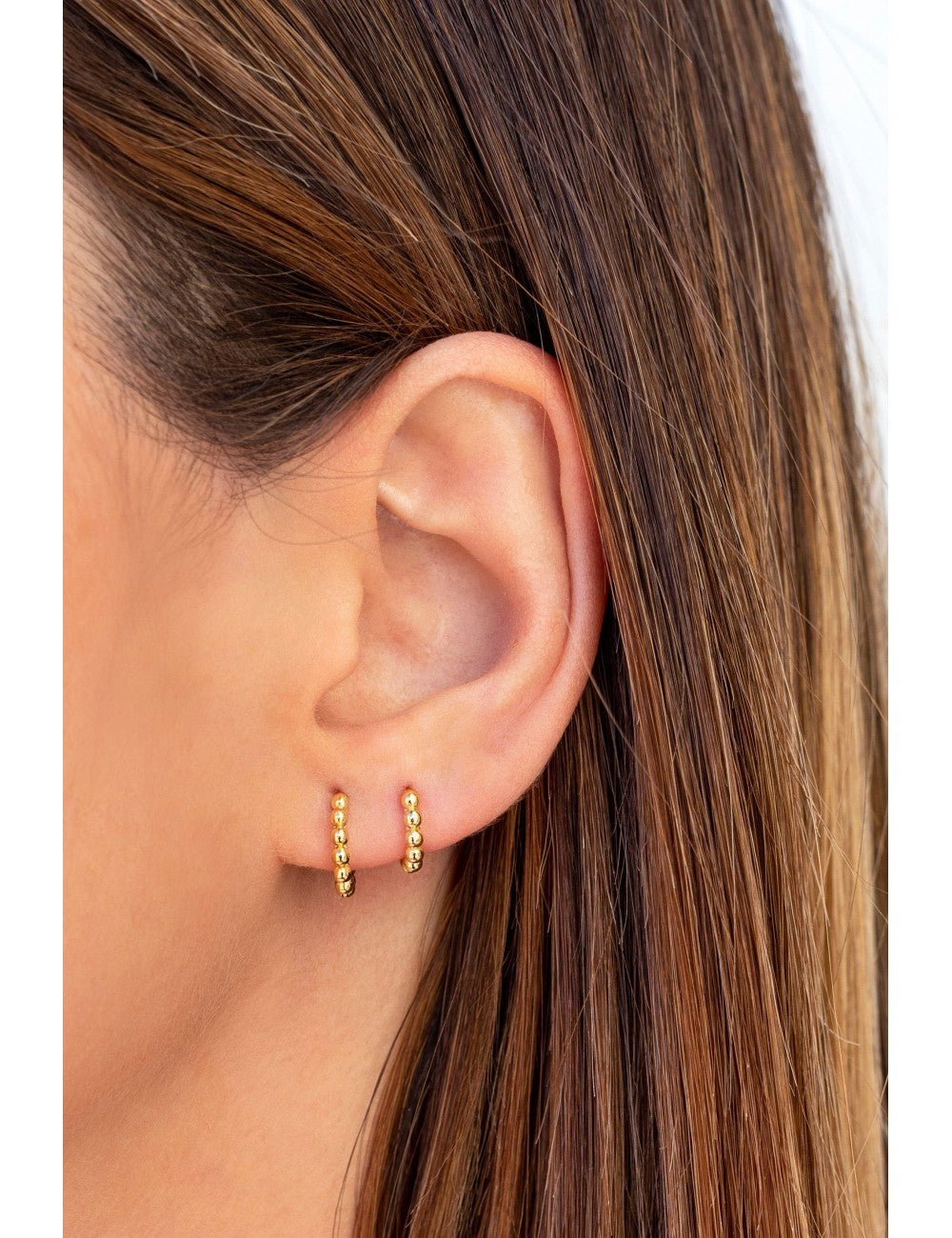 Pendientes pequeños de aro huggie de bolitas - 4 tamaños disponibles