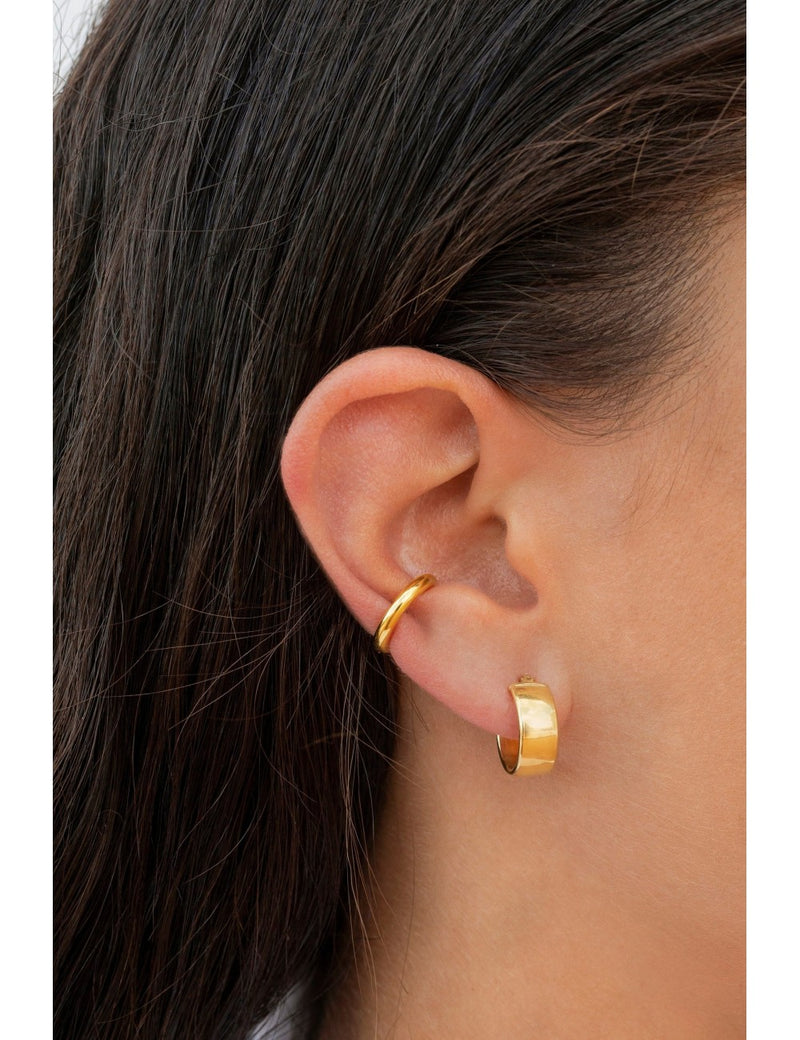 Pendientes chunky conch ear cuff de una banda de plata lisa