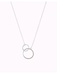 Collier avec pendentif 2 cercles
