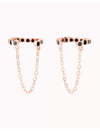 Boucles d'oreilles conques avec zircons noirs et chaîne pendante - Faux piercing