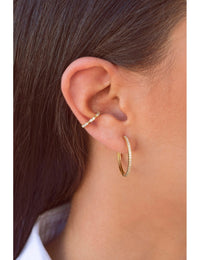 Pendientes conch ear cuff con circonitas engastadas en 4 garras