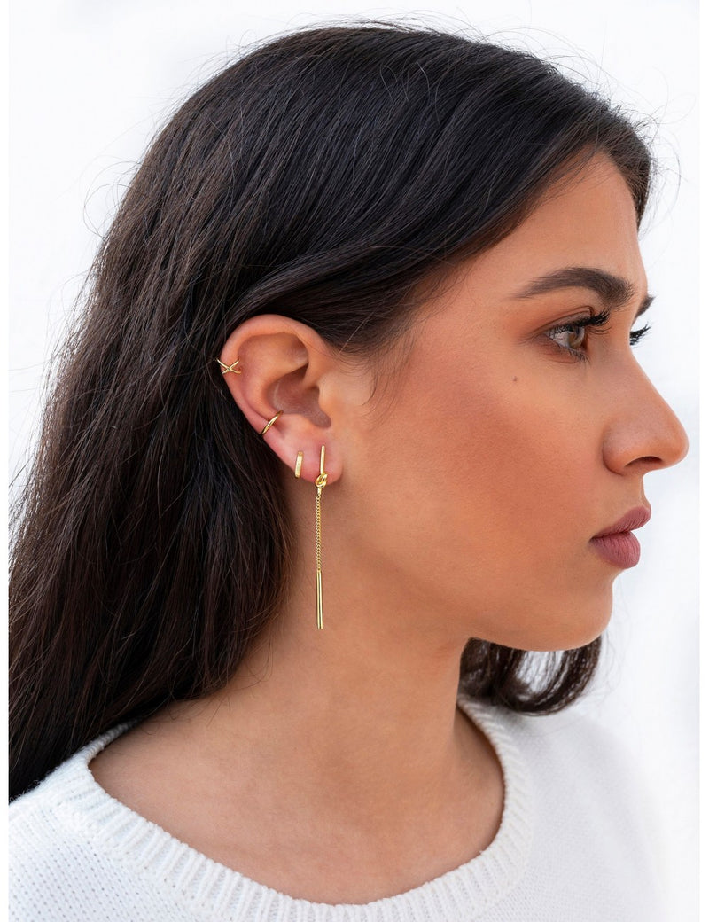 Pendientes ear cuff minimalistas en forma de cruz criss cross