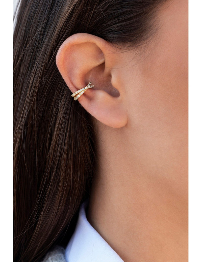 Gekreuzte Conch-Ohrmanschetten-Ohrringe mit Pavé-gefassten Zirkonen und Scharniersystem