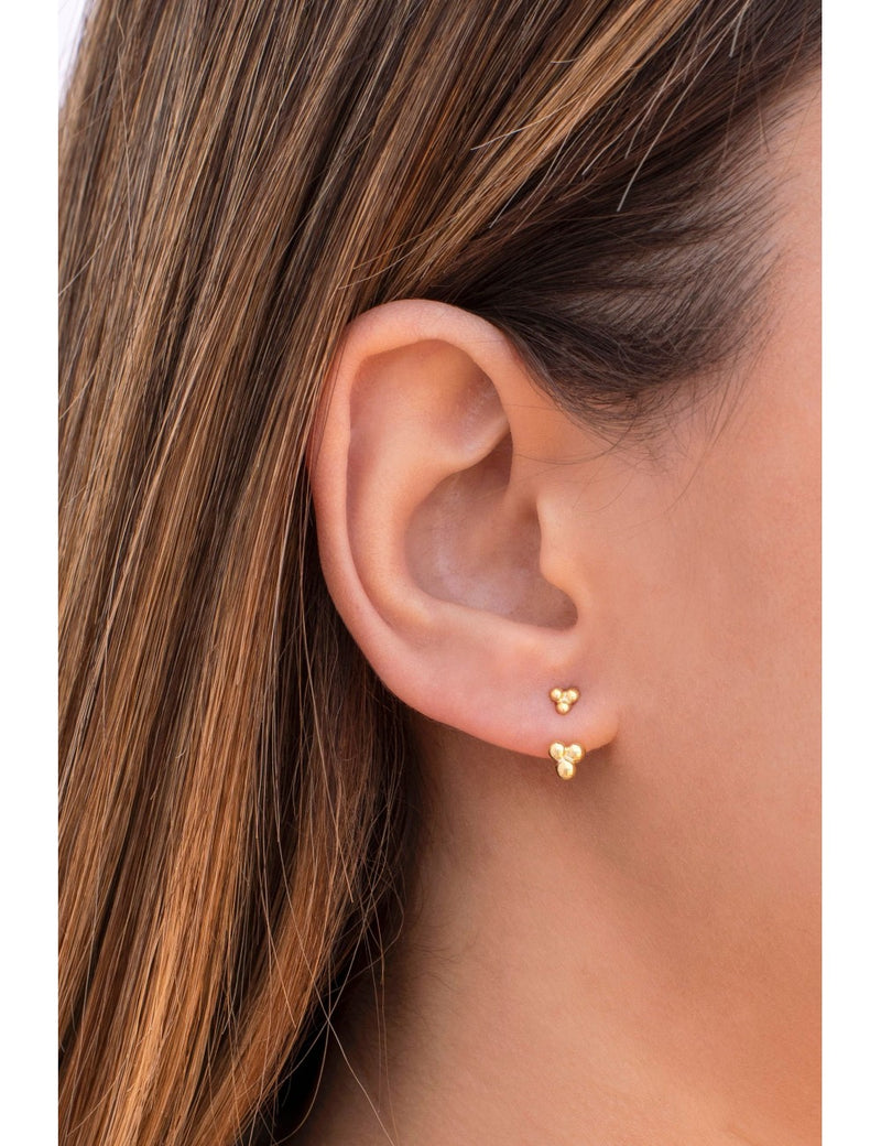 Pendientes ear jacket con bolitas en forma de trébol - 2 tamaños disponibles