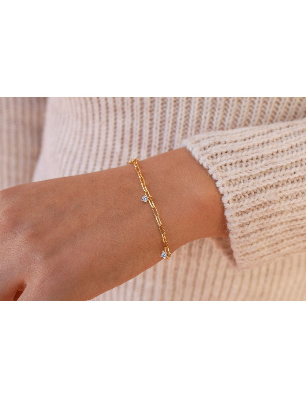 Pulsera de eslabón alargado con charms de circonitas