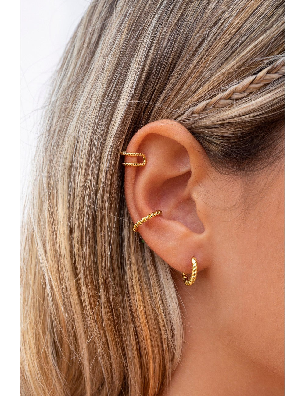 Pendientes de aro huggie gallonados