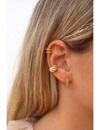 Pendientes de aro huggie gallonados