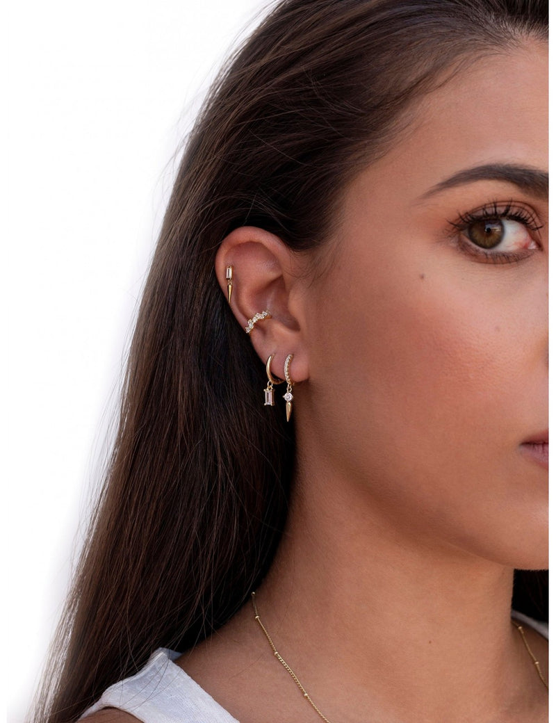 Pendientes de aro con circonitas y charm en forma de spike con circonita