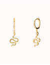 Pendientes de aro huggie con charm en forma de serpiente