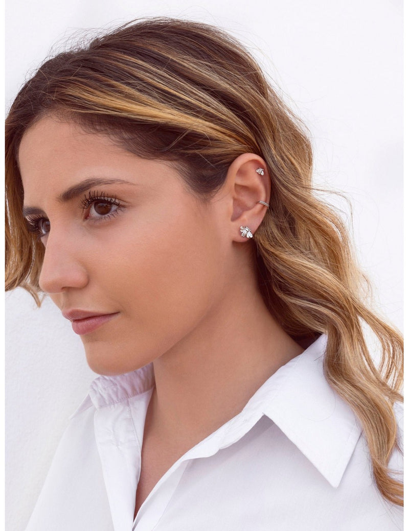 Pendientes stud grande en forma de abeja