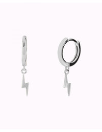 Pendientes de aro huggie con colgante en forma de rayo