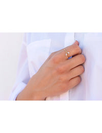 Bagues ouvertes fines avec zircons taille marquise en forme de fleur