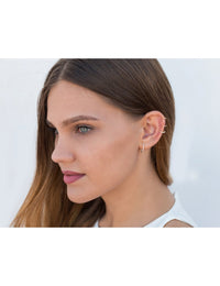 Pendientes de aro con circonitas y cierre de botón