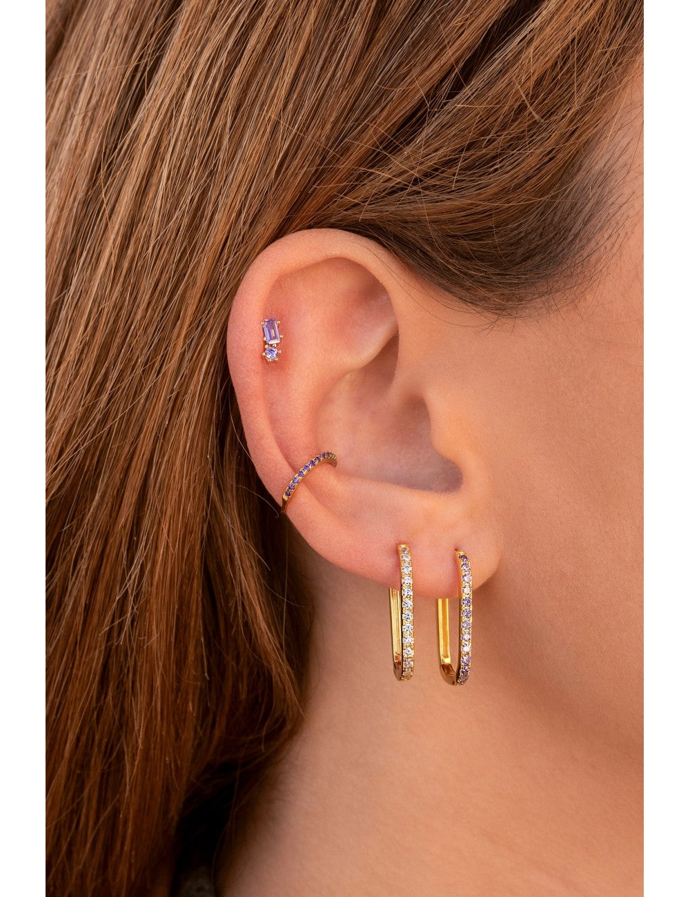 Pendientes de aro rectangulares con circonitas en pavé - Color Morado