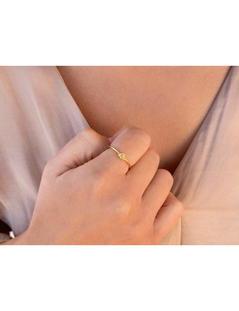 Anillo fino con abeja mini
