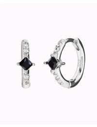 Petites boucles d'oreilles créoles avec zircones blanches et noires taille princesse