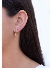 Pendientes stud pequeños en forma de estrella - Tamaño pequeño