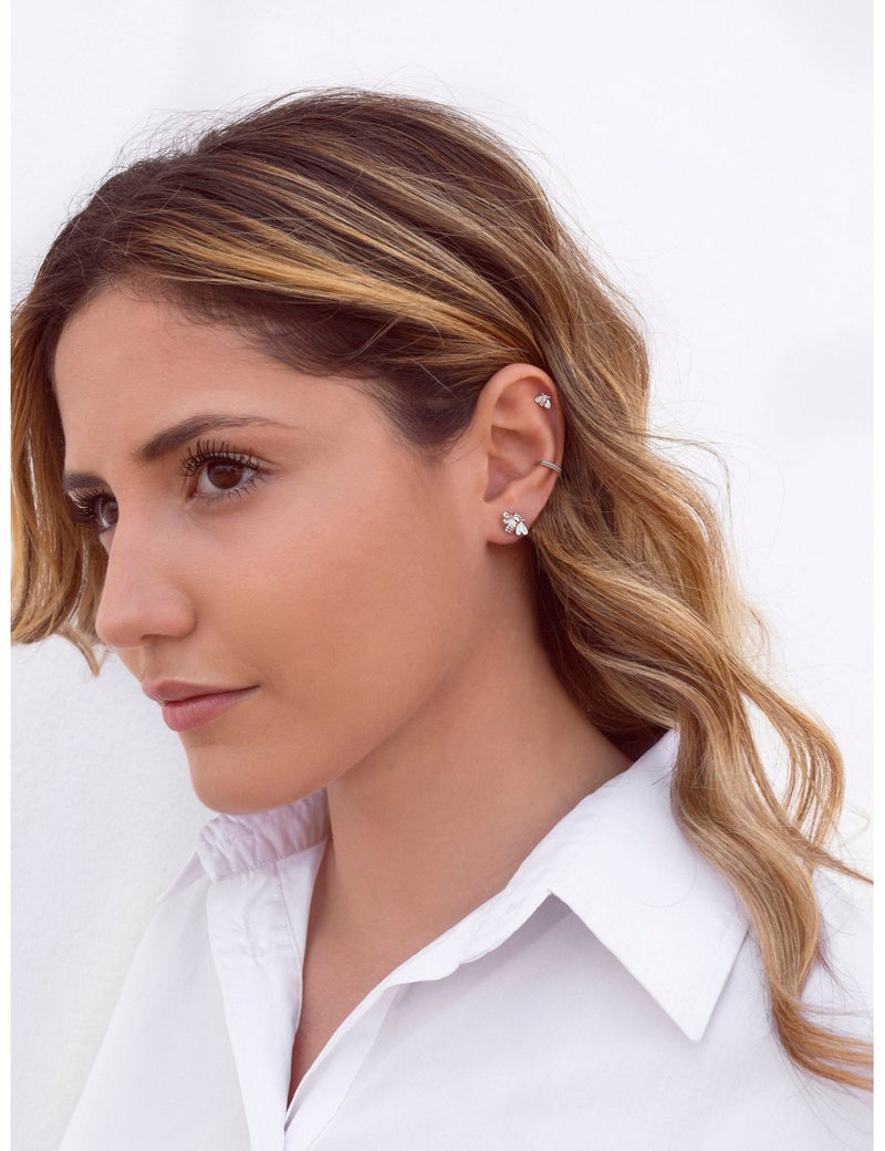 Pendientes stud pequeños en forma de abeja mini