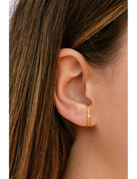 Pendientes stud ear lobe cuff con circonita en talla redonda con 3 garras - 4 colores disponibles: Blanco, Negro, Turquesa y Morado