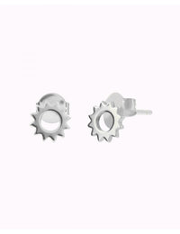 Pendientes stud en forma de sol