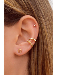 Pendientes stud en forma de sol