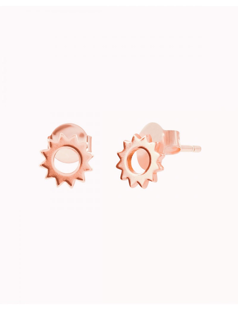 Pendientes stud en forma de sol