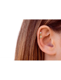 Pendientes stud de circonitas con 2 charms ovalados y circonitas en pavé